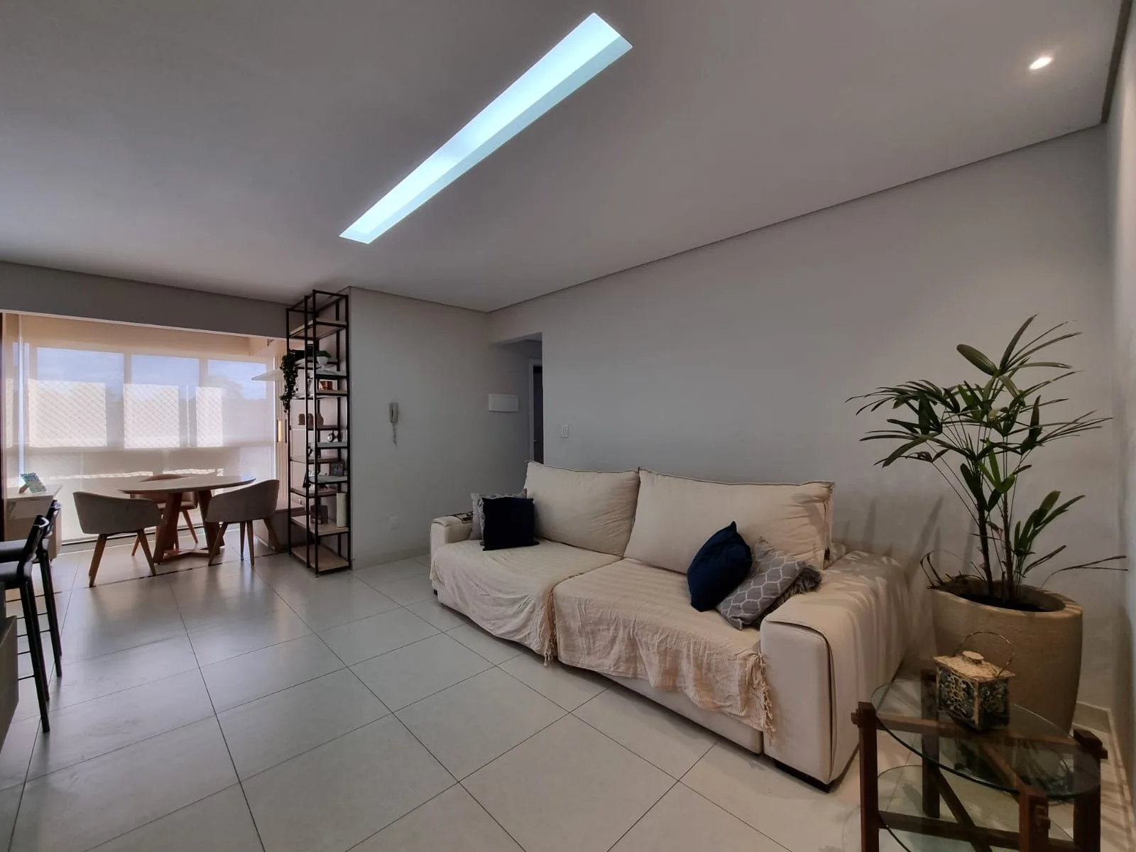 APARTAMENTO COM EXCELENTE LOCALIZAÇÃO EM PATROCÍNIO-MG.