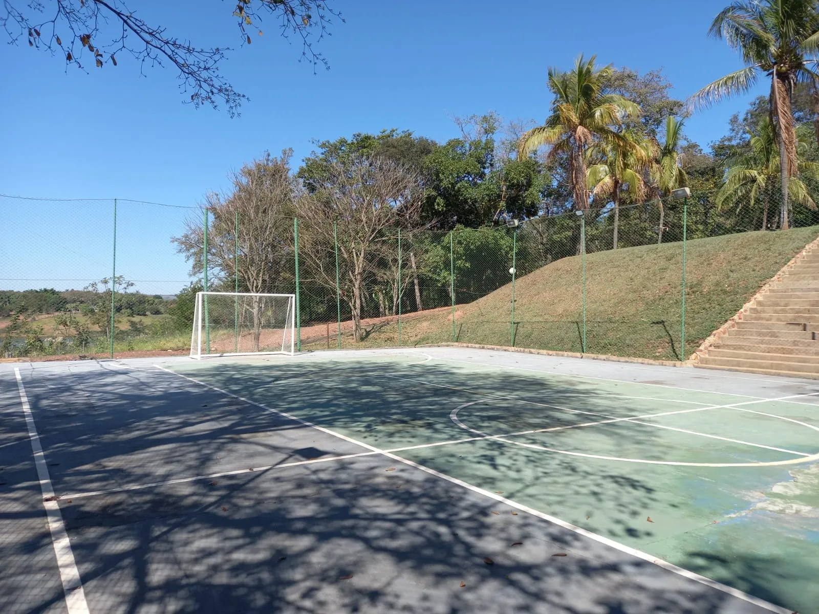CHÁCARA COM A MELHOR VISTA DA REPRESA DE NOVA PONTE