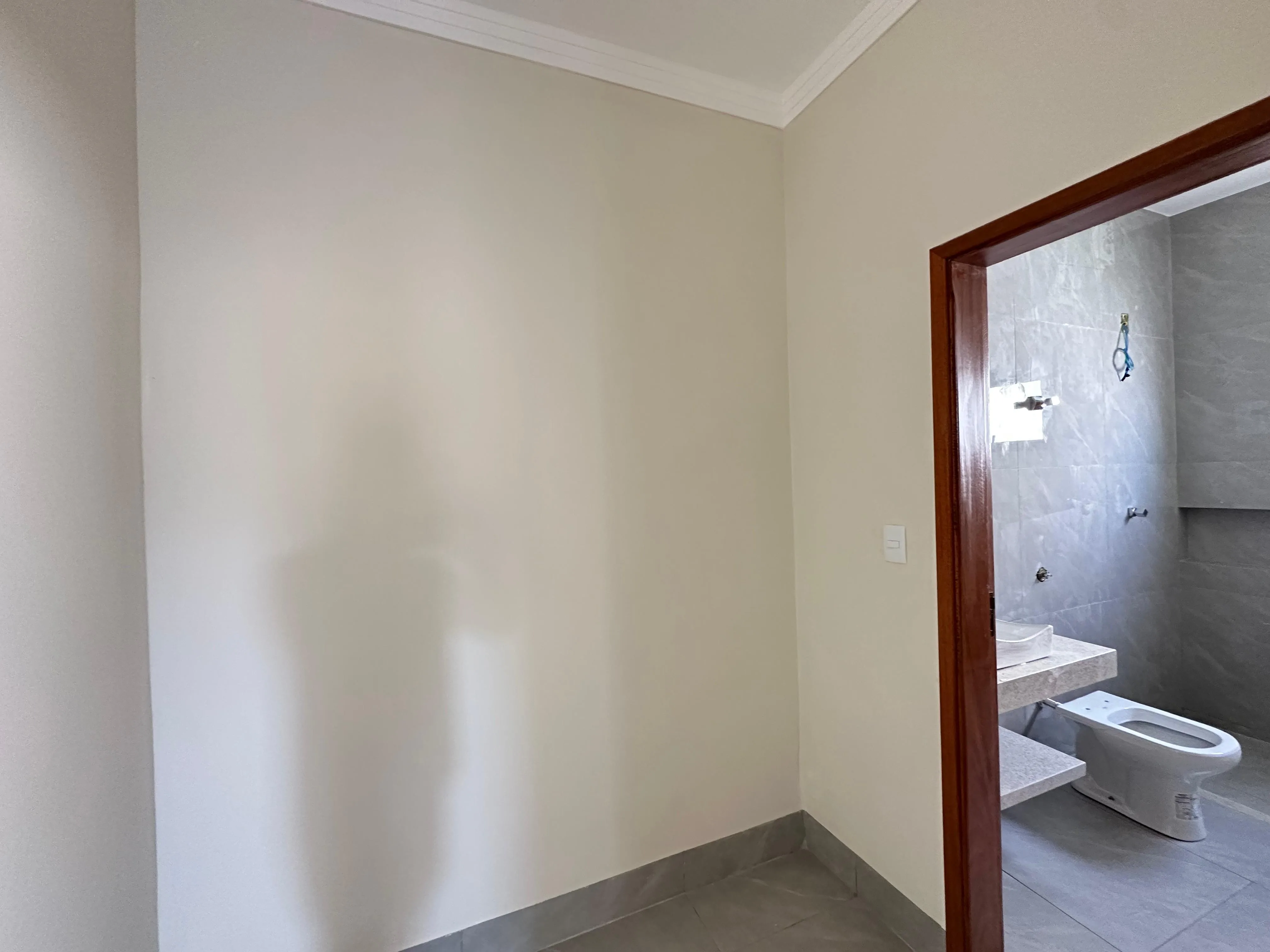 CASA À VENDA LOCALIZADA NO BAIRRO JARDIM VITÓRIA, EM PATROCÍNIO-MG