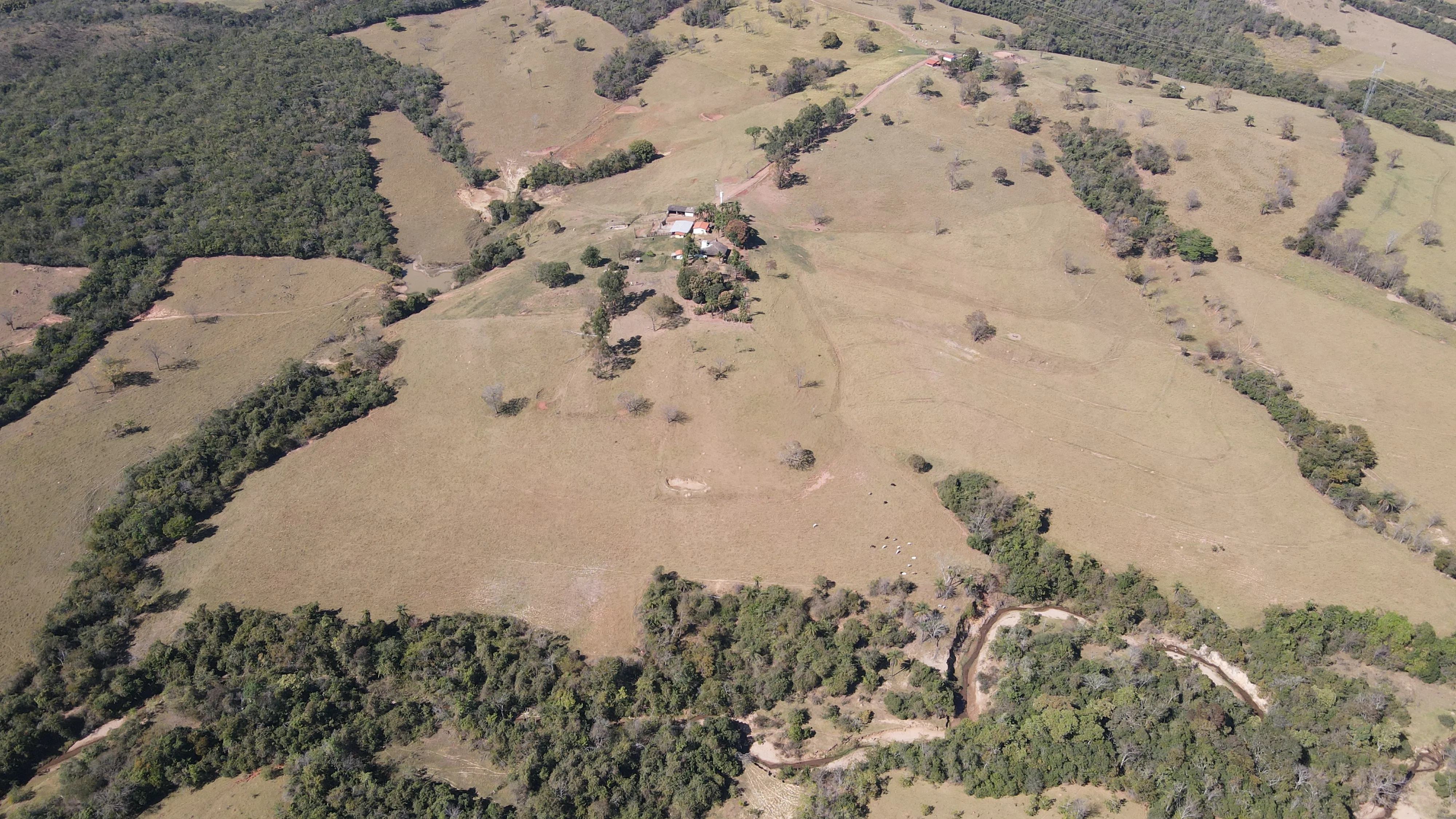 FAZENDA DUPLA APTIDÃO NA REGIÃO DO SILVANO