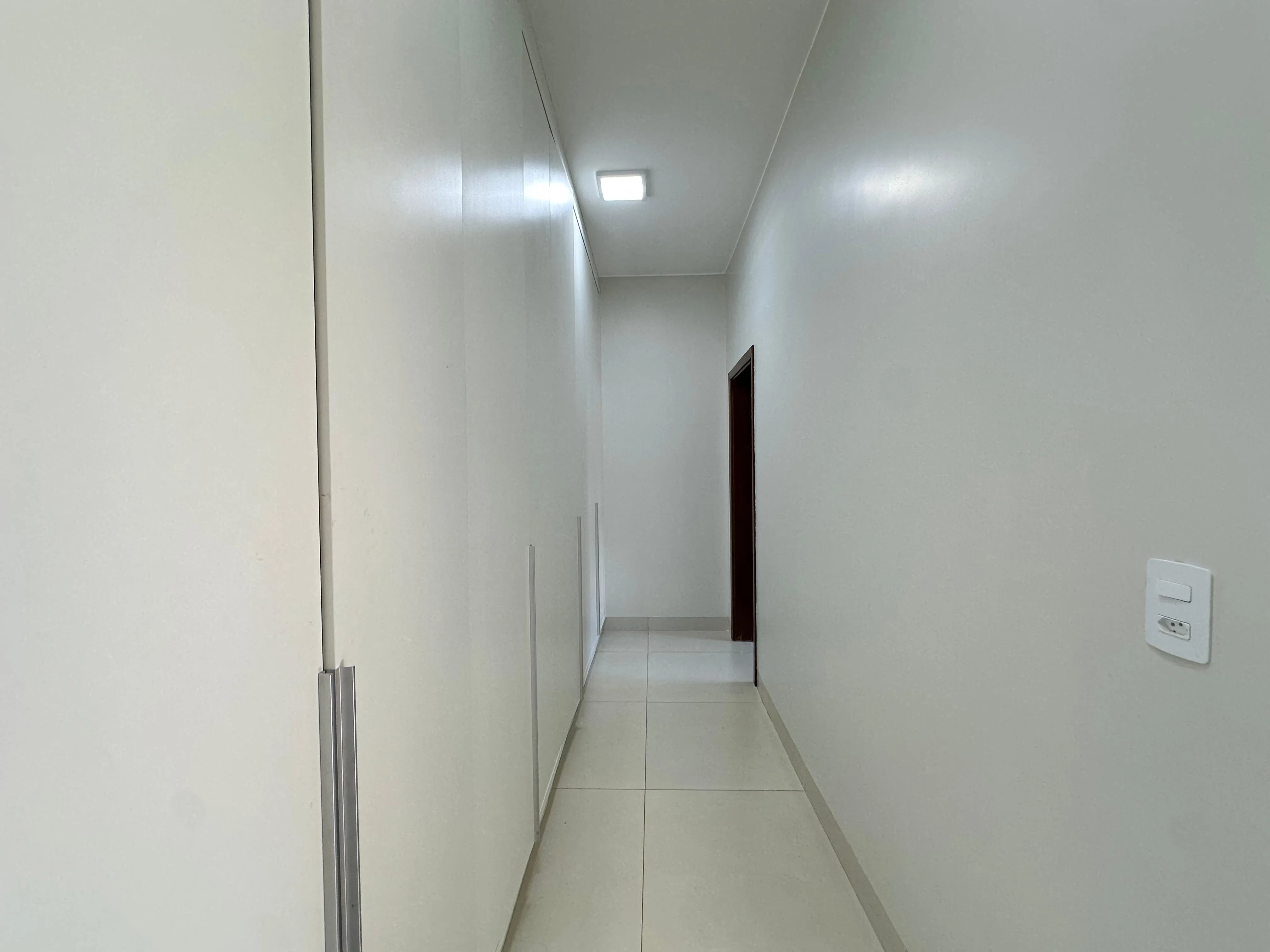 CASA À VENDA NO BAIRRO DONA DIVA EM PATROCÍNIO-MG.