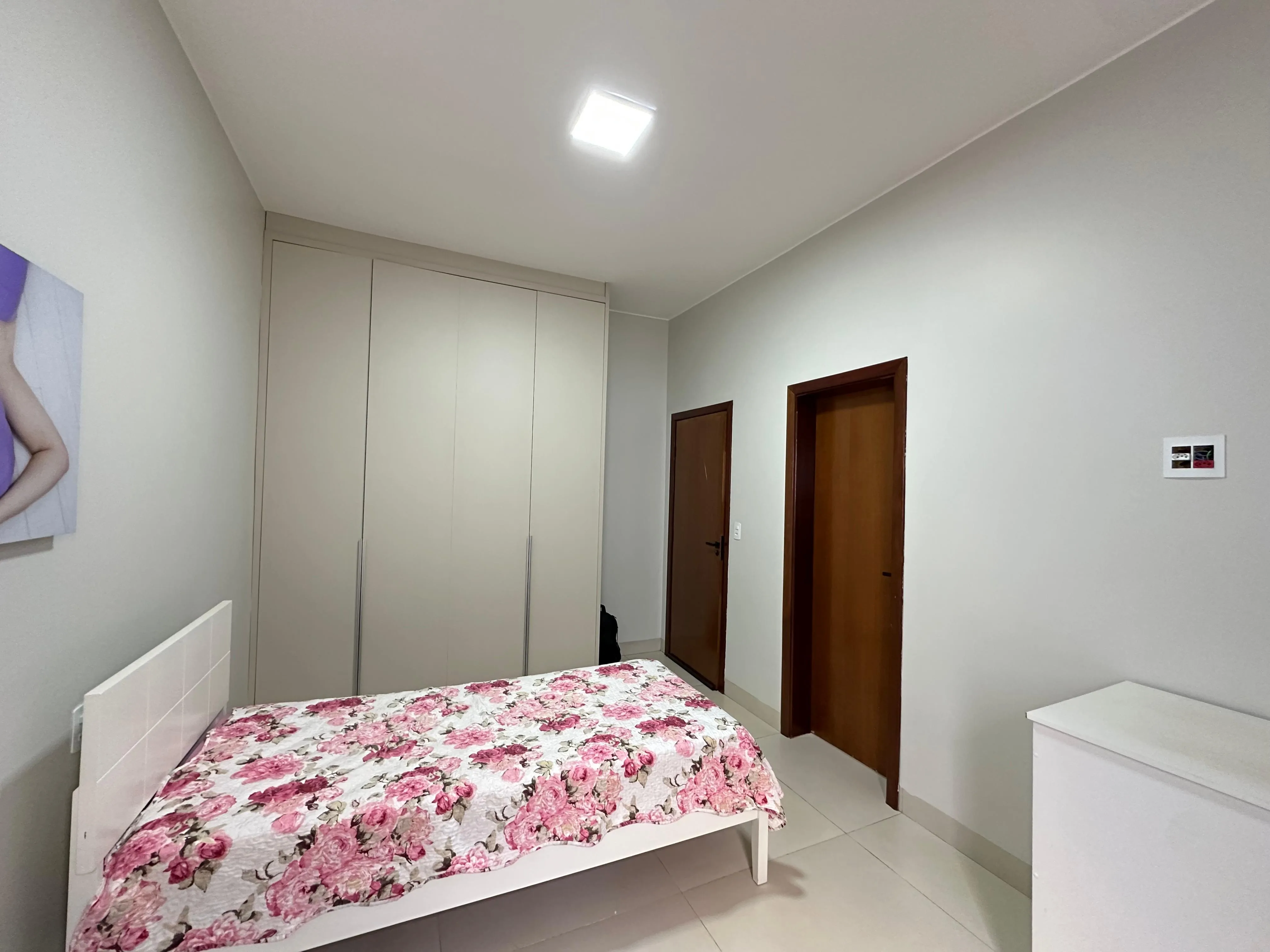 CASA À VENDA NO BAIRRO DONA DIVA EM PATROCÍNIO-MG.