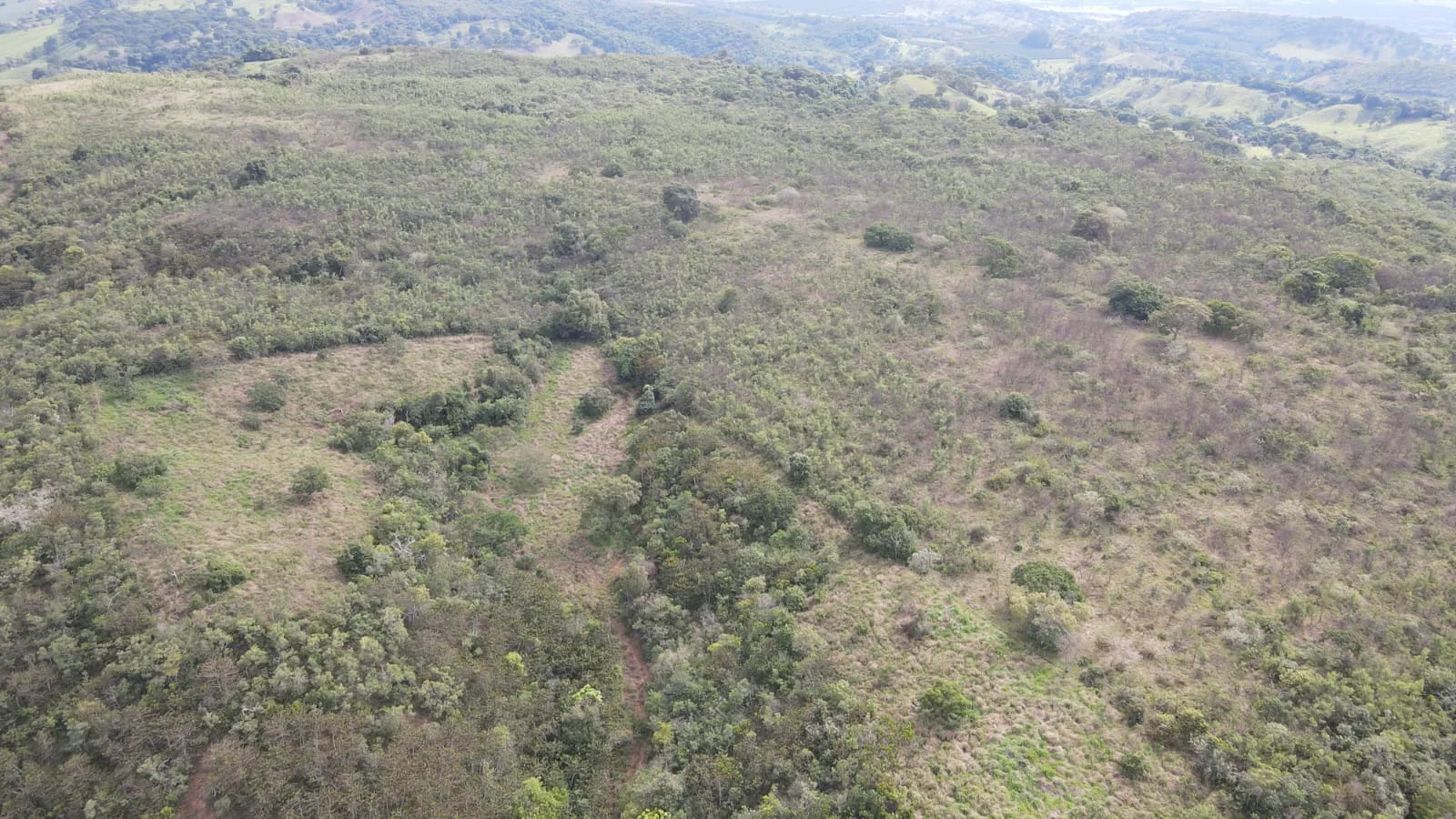 FAZENDA EM CHAPADÃO DE FERRO, PATROCÍNIO - FA00158